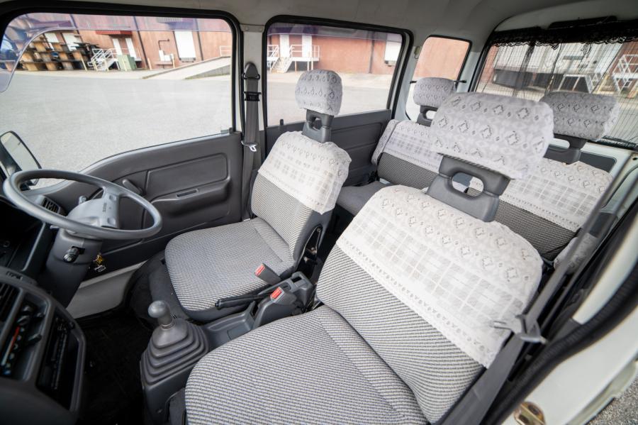 Интерьер Subaru Sambar Dias Extra S (KV3) 1993 года  (фото 55 из 110)